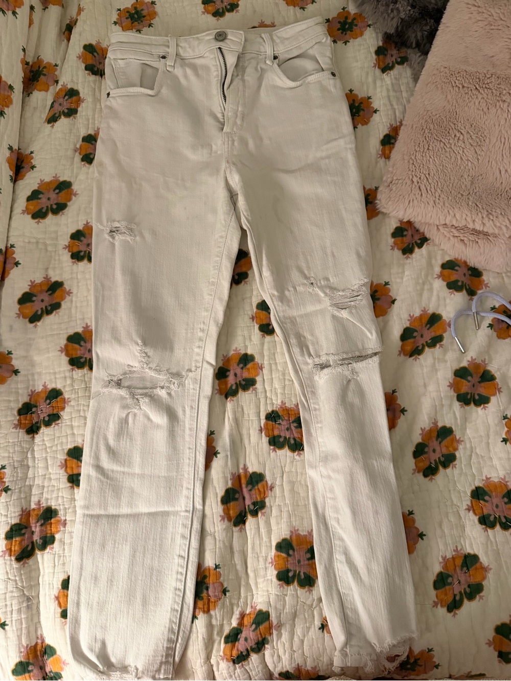Abercrombie & Fitch White Skinny Ripped Jeans